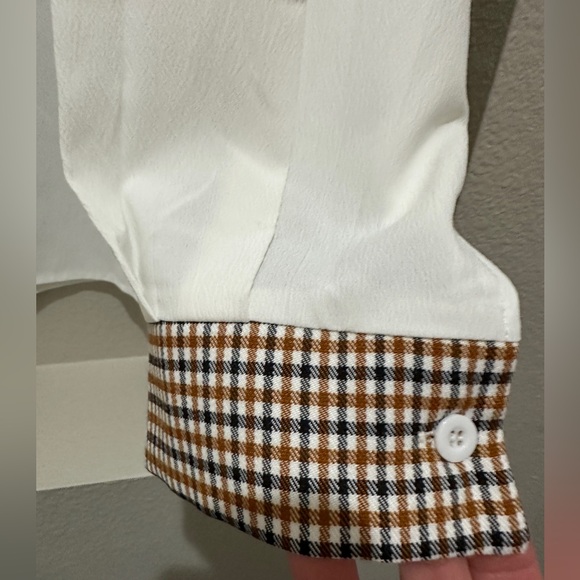 Long sleeve Button down - Picture 4 of 4